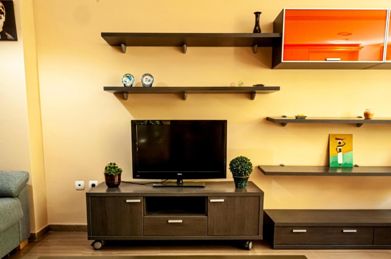 Apartamento Lardelli กรานาดา ภายนอก รูปภาพ