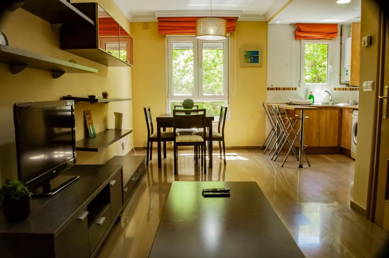 Apartamento Lardelli กรานาดา ภายนอก รูปภาพ