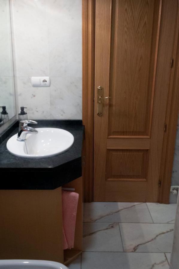 Apartamento Lardelli กรานาดา ภายนอก รูปภาพ